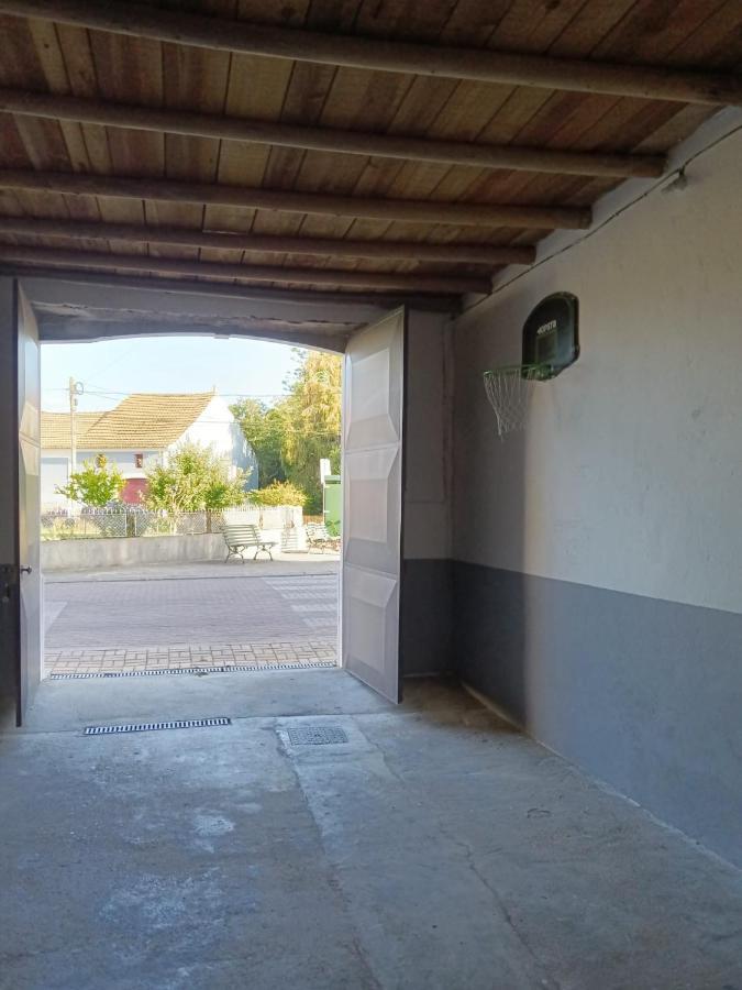 Casa Da Vovo Ceu - Casa De Campo Gandaresa - Country House, Entre Coimbra E Aveiro, A 15 Minutos Carro Praia Mira - Quintal Com Piscina Insuflavel Cantanhede Extérieur photo
